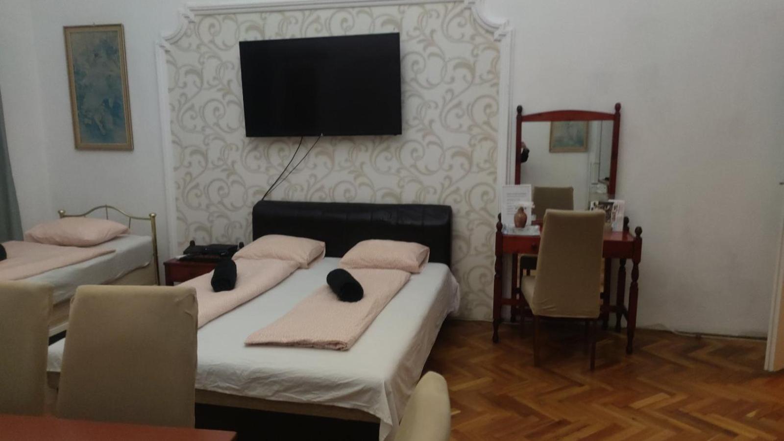 Central Apartments Of Budapest